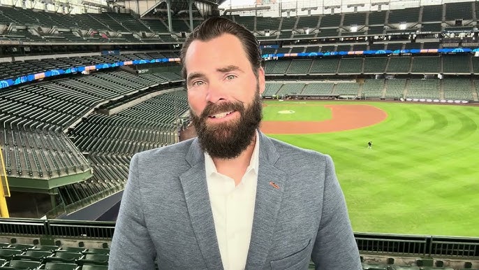 Former Brewers Reliever Coming In For Save